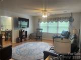 111 Holly Court - Photo 14