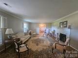 524 Country Club Circle - Photo 5