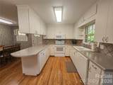 524 Country Club Circle - Photo 10