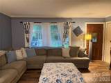 1104 Hillcrest Drive - Photo 3
