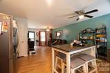 2827 Hollybrook Lane - Photo 14