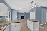 728 Knightswood Road - Photo 11
