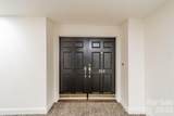 1530 Queens Road - Photo 3