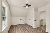 93 St Mary Avenue - Photo 13