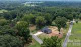 2237 Ashwood Street - Photo 2