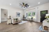2237 Ashwood Street - Photo 7