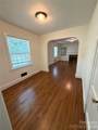 1901 Armstrong Park Drive - Photo 4