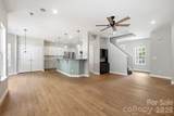 11402 Heritage Green Drive - Photo 8