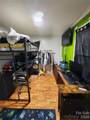 202 Oak Street - Photo 17