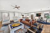 621 Campus Street - Photo 10