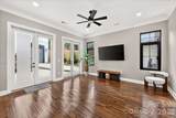 2200 Stratford Avenue - Photo 19