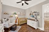 2200 Stratford Avenue - Photo 33