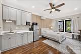 2200 Stratford Avenue - Photo 44