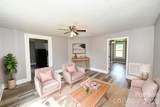1632 C Avenue - Photo 2