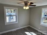 209 Brookview Road - Photo 10