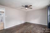 1369 Chancellor Drive - Photo 3