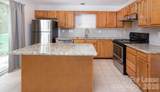3134 Summercroft Lane - Photo 5