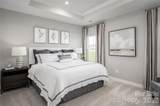925 Heathway Drive - Photo 11