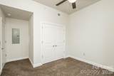 701 Royal Court - Photo 15