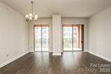 701 Royal Court - Photo 3