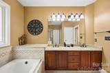 8027 Silver Jade Lane - Photo 24