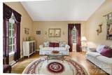 8027 Silver Jade Lane - Photo 26