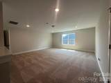 4463 Blue Mound Court - Photo 11
