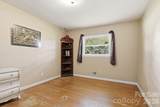 2613 26th Avenue - Photo 8