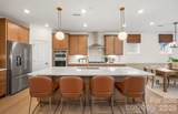 9350 Moss Plantation Avenue - Photo 10