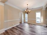 533 Montgrove Place - Photo 8