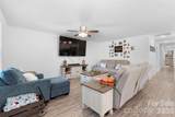 542 Oak Road - Photo 19