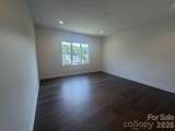 47 Versailles Lane - Photo 21