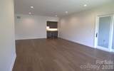 47 Versailles Lane - Photo 27
