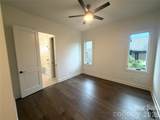 47 Versailles Lane - Photo 35