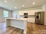 307 Bezelle Avenue - Photo 15