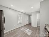 2216 Emmons Lane - Photo 7