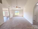 1667 Oakview Way - Photo 4