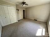 443 Smith Street - Photo 15