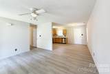 527 Carpenter Street - Photo 9
