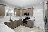 701 York Street - Photo 5