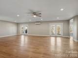 9464 Riviera Drive - Photo 23