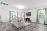 6404 Lanzerac Manor Drive - Photo 10
