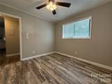 155 College Street - Photo 13