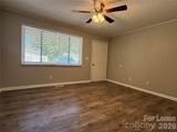 155 College Street - Photo 4