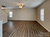 1372 Waylon Avenue - Photo 8