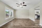 1545 Mayfair Drive - Photo 3