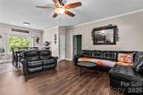 413 Summer Ridge Road - Photo 11