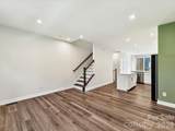 324 Yorkshire Drive - Photo 14