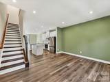 324 Yorkshire Drive - Photo 15