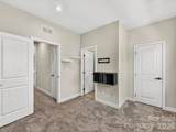 324 Yorkshire Drive - Photo 27